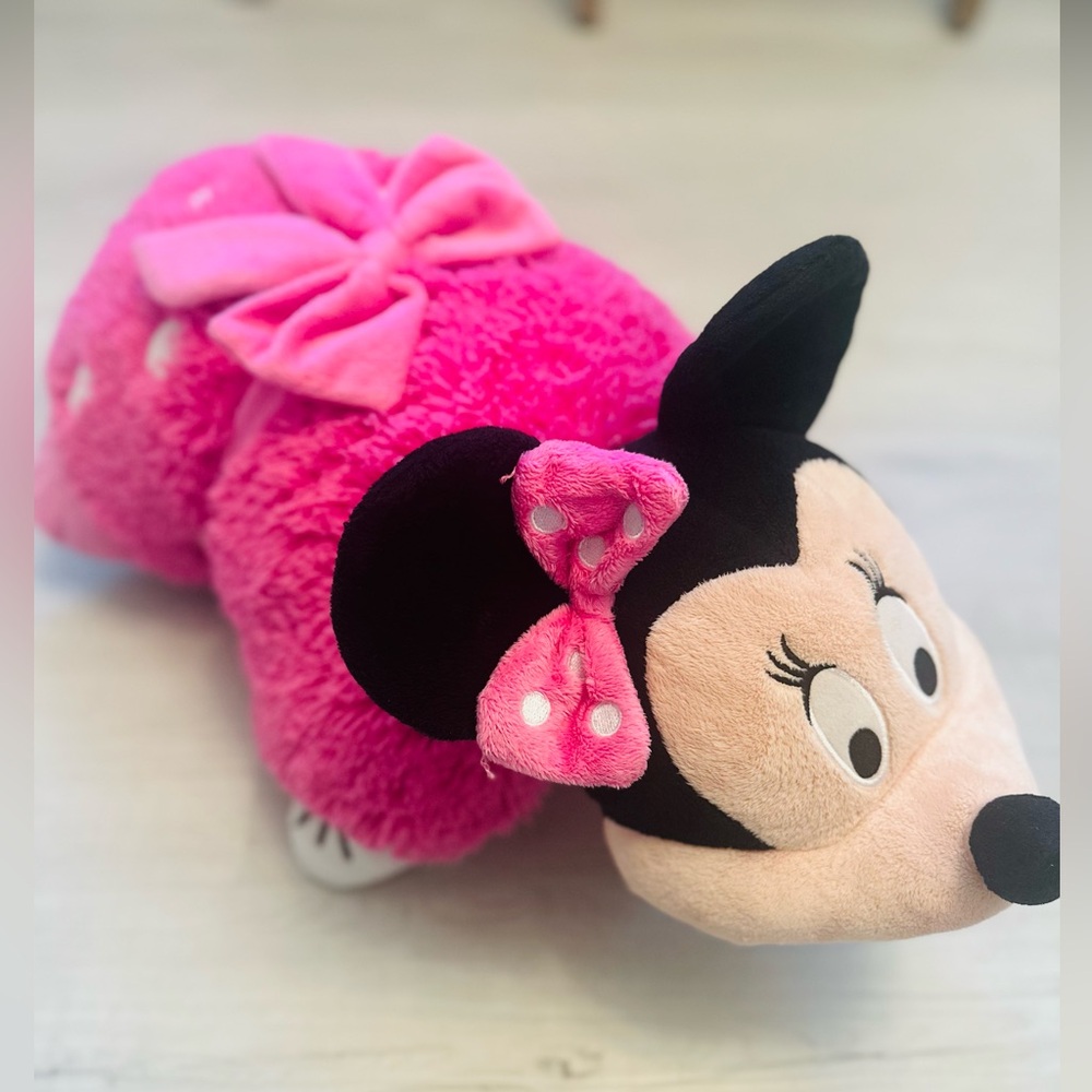 Disney - Minnie Mouse pillow pet
